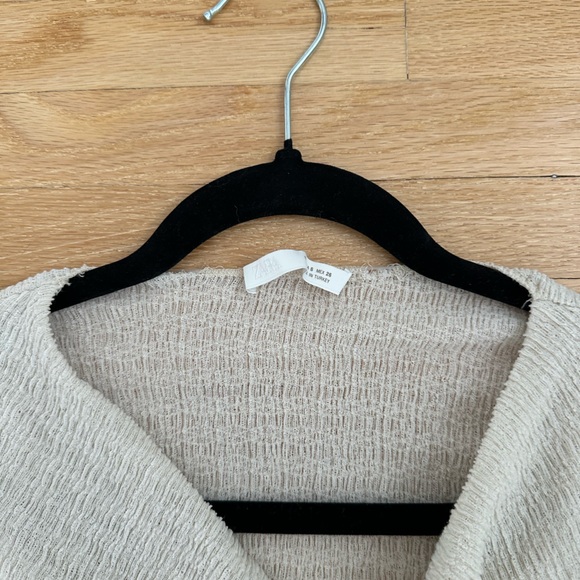 Zara Cream Sleeveless Blouse - Picture 3 of 5